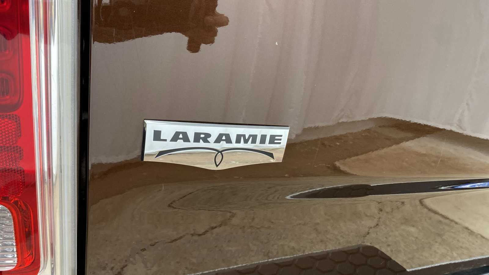 2015 Ram 2500 Laramie 4WD Crew Cab 169 28