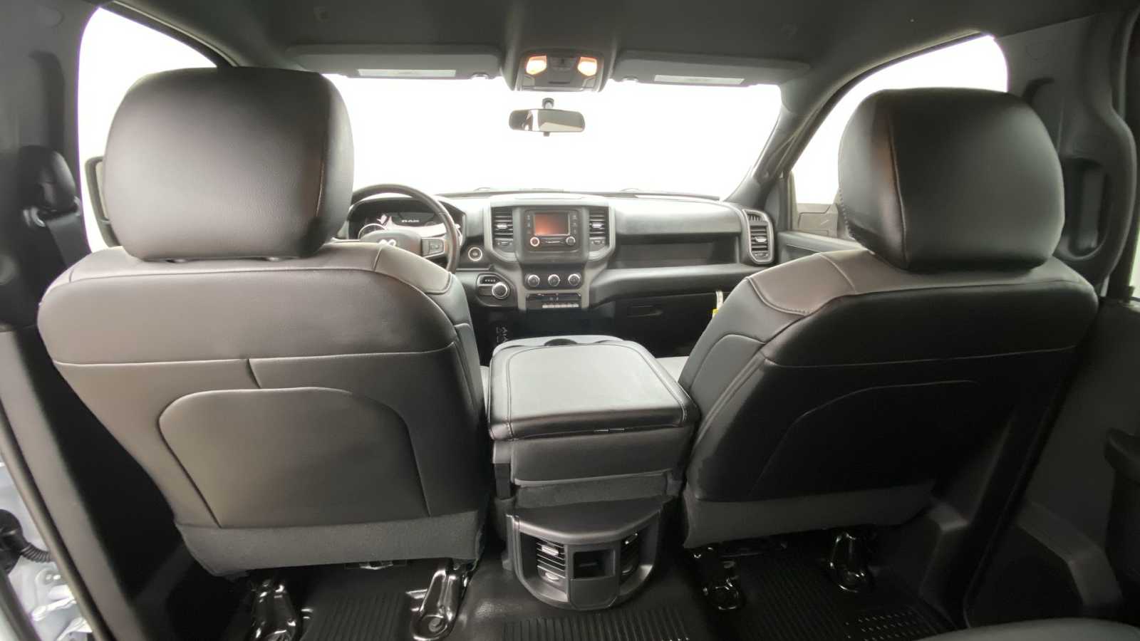 2024 Ram 3500 Chassis Cab Tradesman 4WD Crew Cab 60 CA 172.4 WB 24