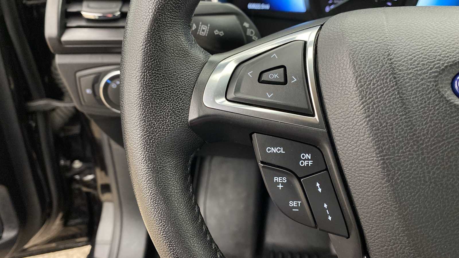 2019 Ford Fusion Hybrid Titanium 14