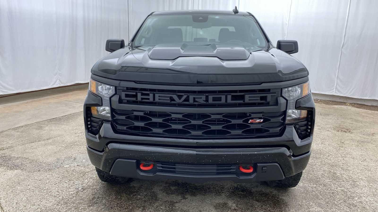 2022 Chevrolet Silverado 1500 CUSTOM TRAIL BOSS 35