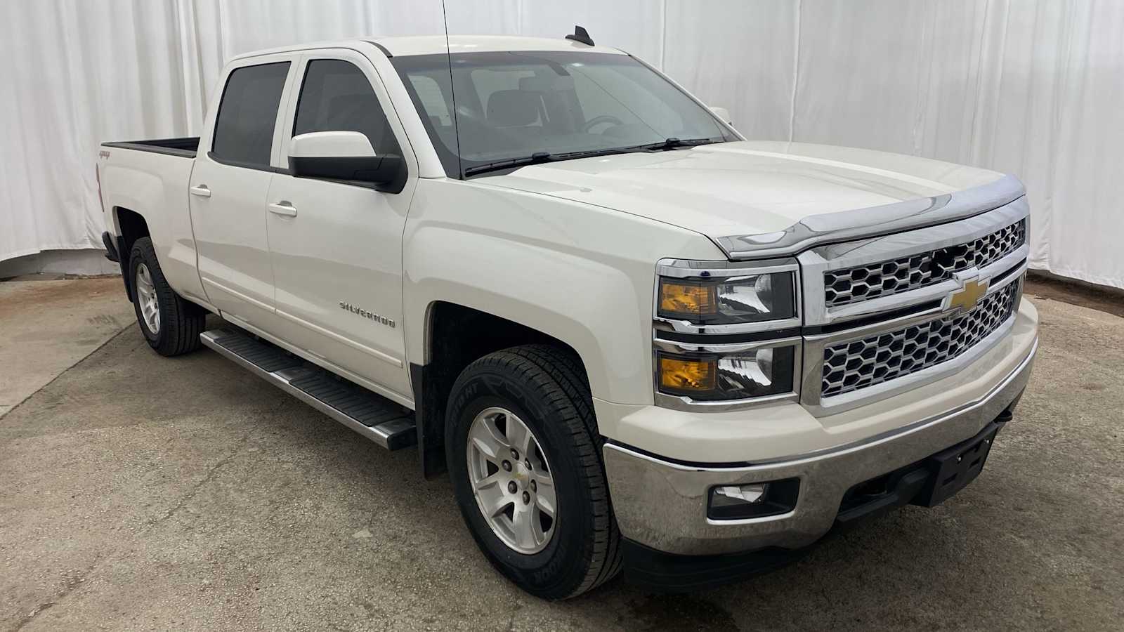 2015 Chevrolet Silverado 1500 LT 4WD Crew Cab 153.0 35