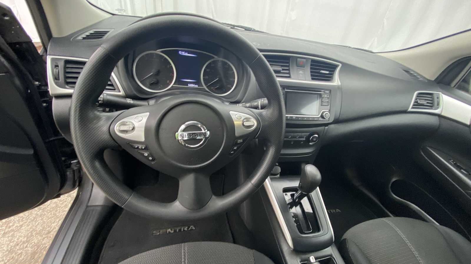 2018 Nissan Sentra S 3