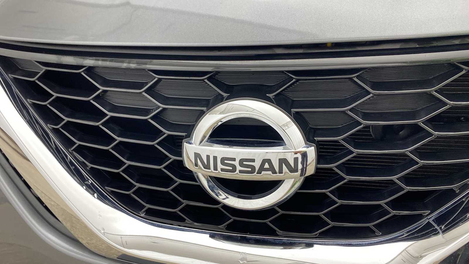 2018 Nissan Sentra S 33