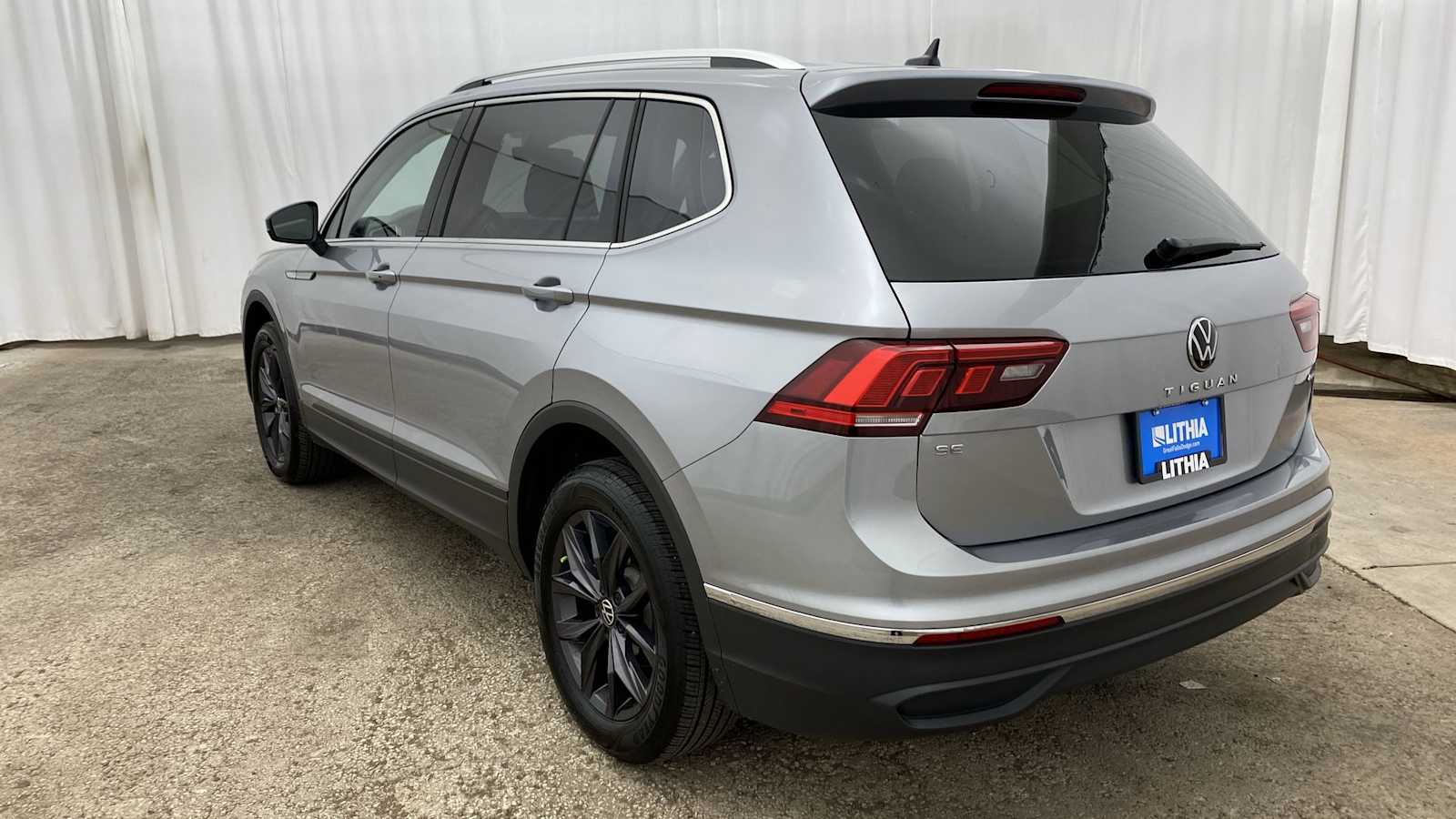 2024 Volkswagen Tiguan SE 31