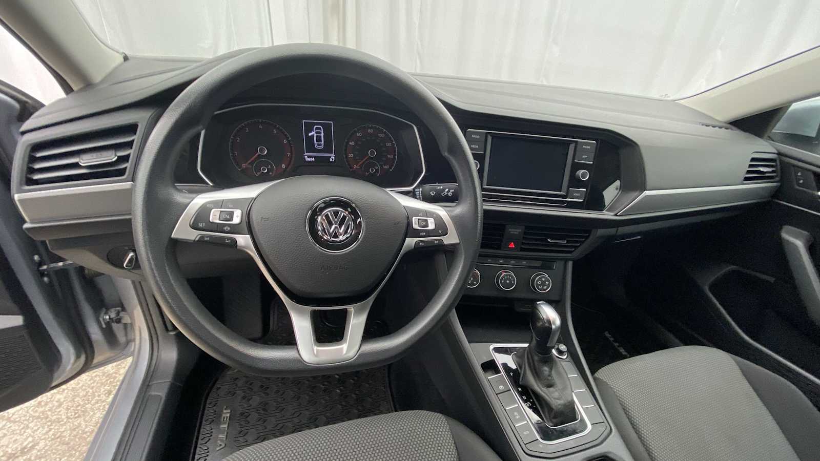 2021 Volkswagen Jetta S 3