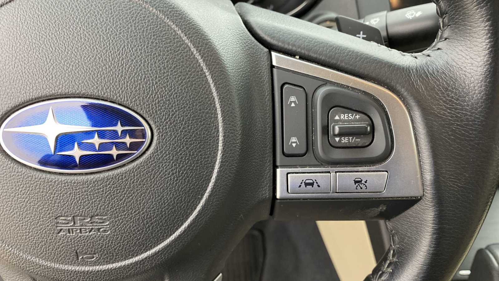 2017 Subaru Legacy Limited 15