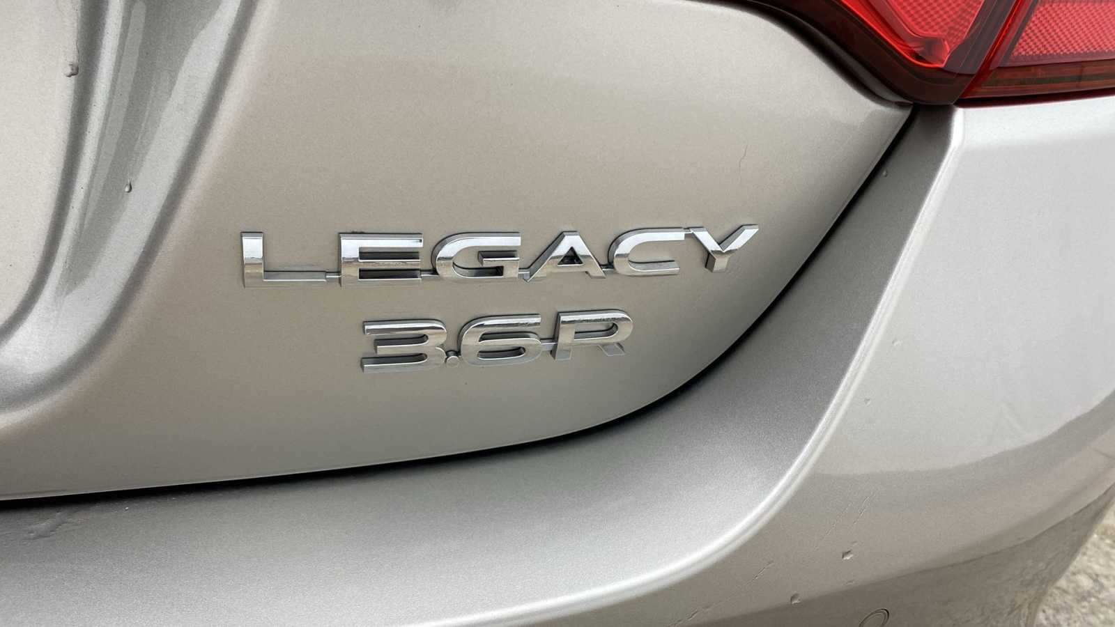 2017 Subaru Legacy Limited 41