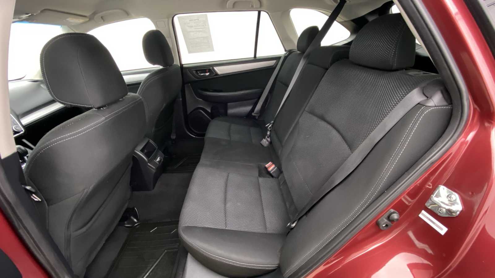 2018 Subaru Outback Premium 16