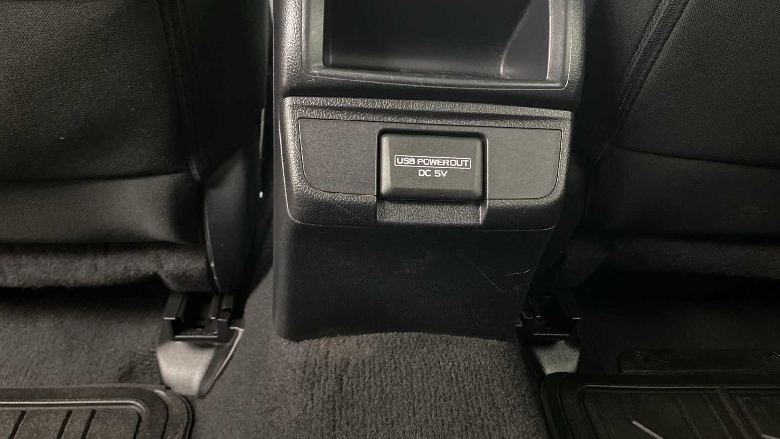 2018 Subaru Outback Premium 33