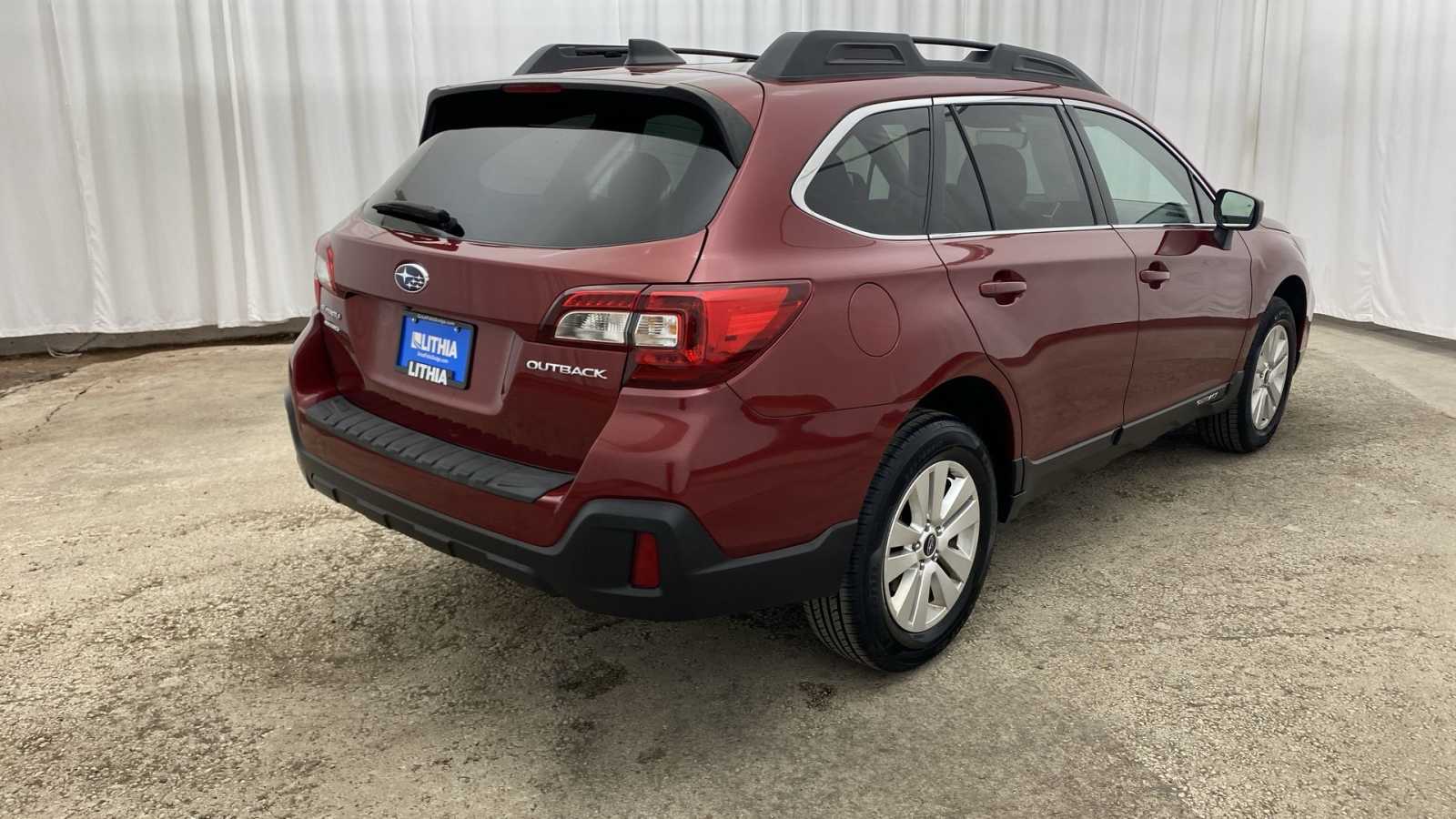 2018 Subaru Outback Premium 41