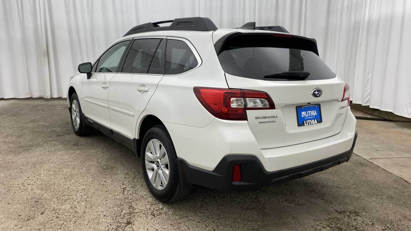 2018 Subaru Outback Premium 29