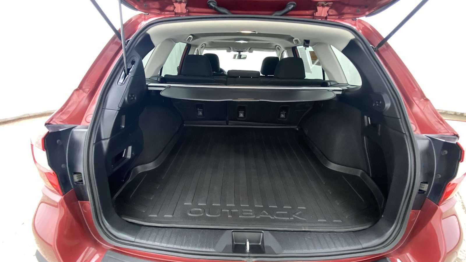 2019 Subaru Outback Premium 31