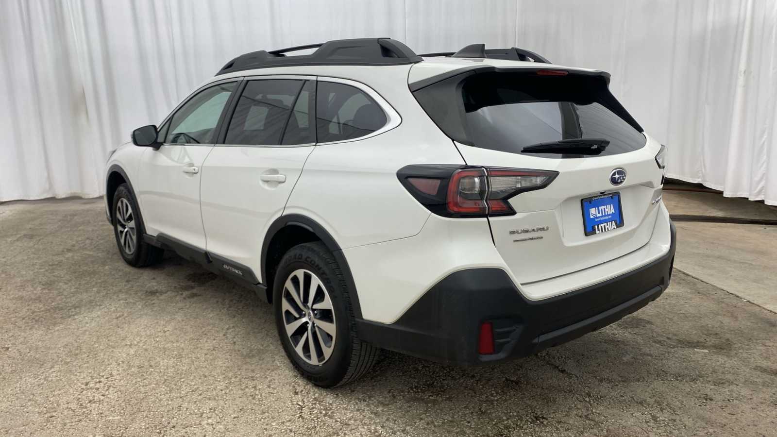 2022 Subaru Outback Premium 30