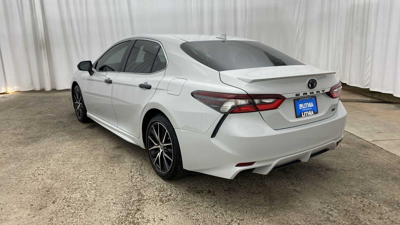 2024 Toyota Camry SE 30