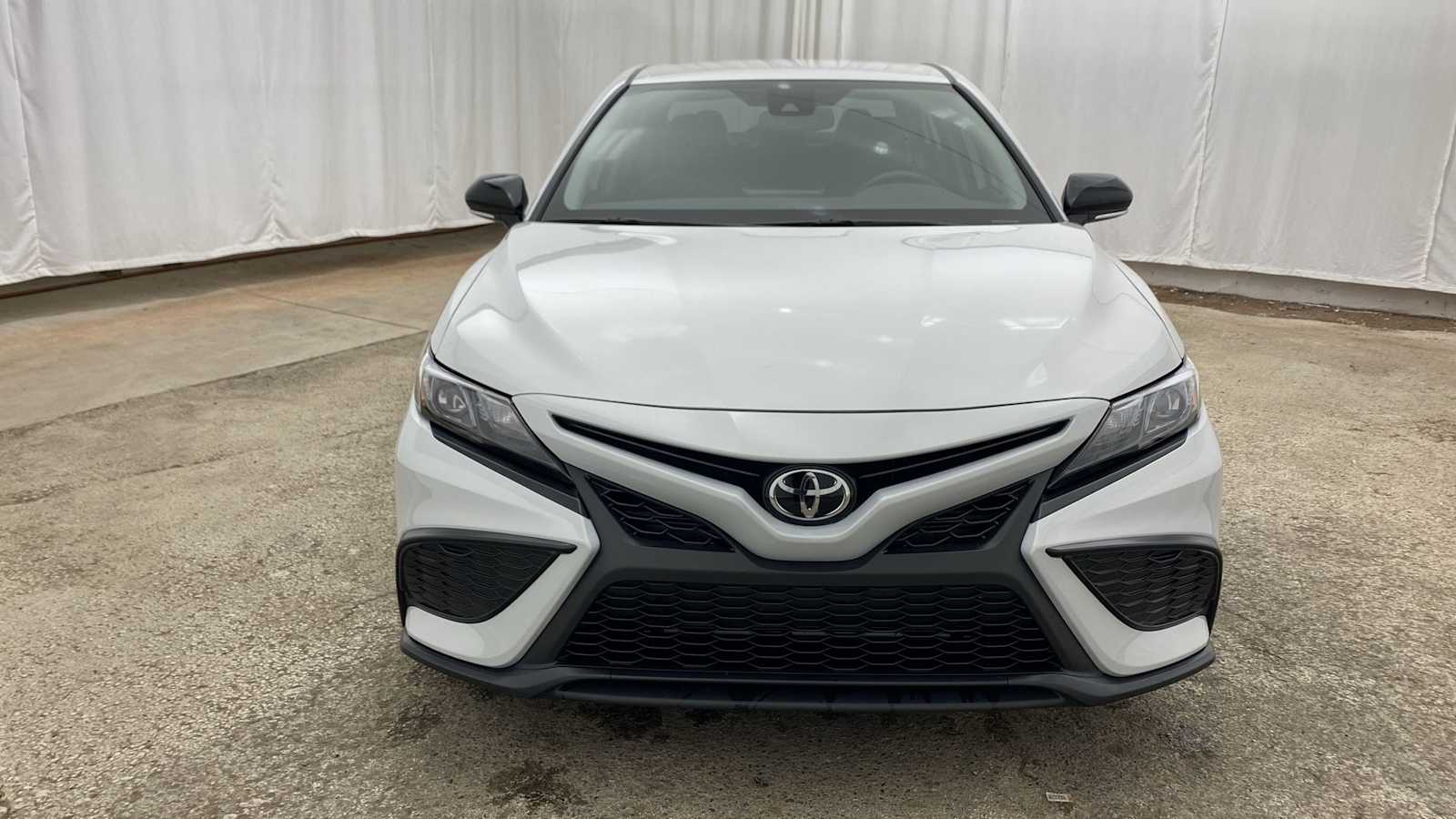 2024 Toyota Camry SE 35