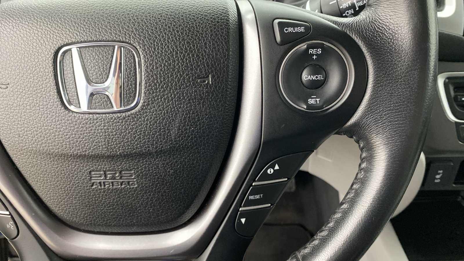 2017 Honda Pilot EX-L 26