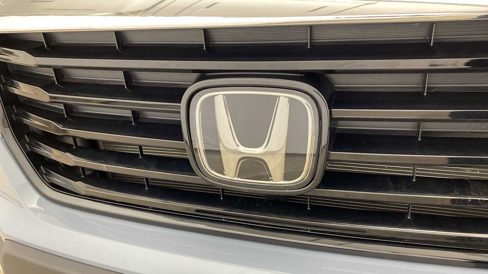 2023 Honda Ridgeline RTL-E AWD 39