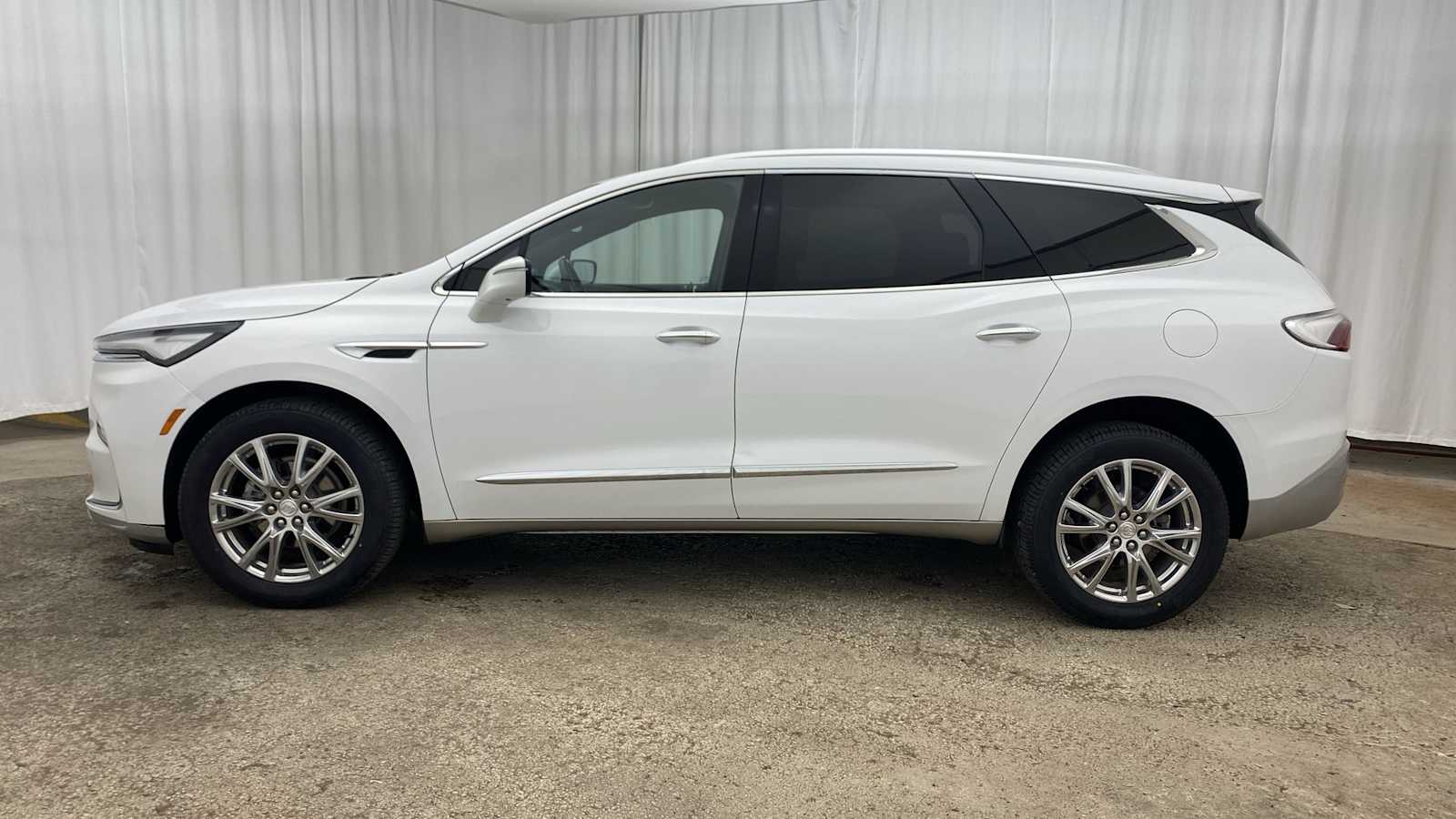 2022 Buick Enclave Premium 33