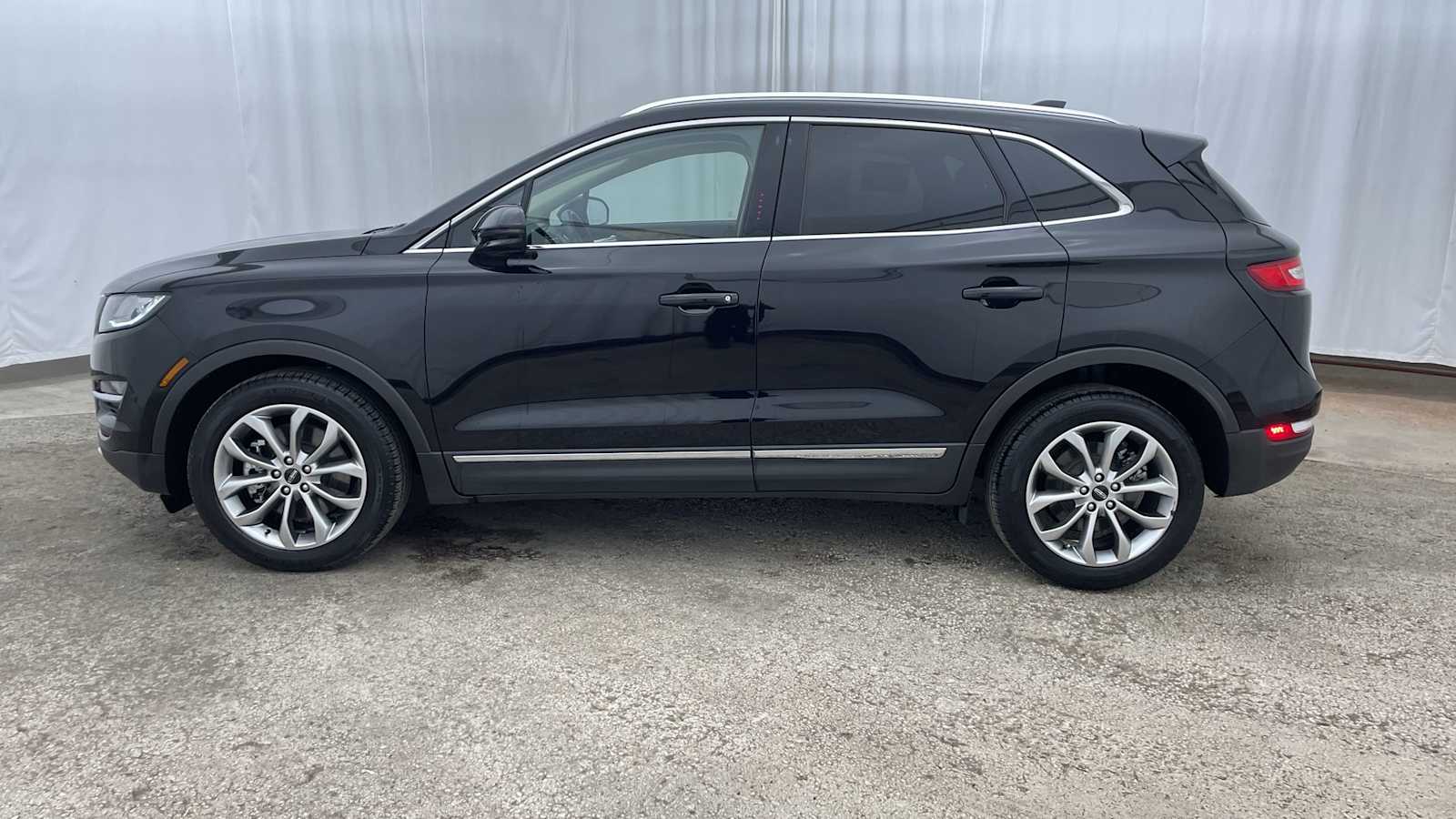 2019 Lincoln MKC Select 32