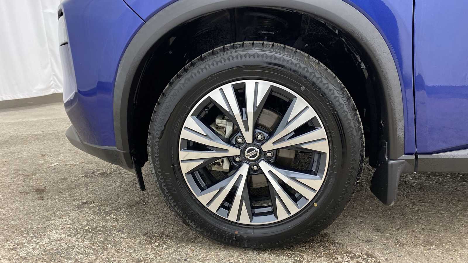 2021 Nissan Rogue SV 38