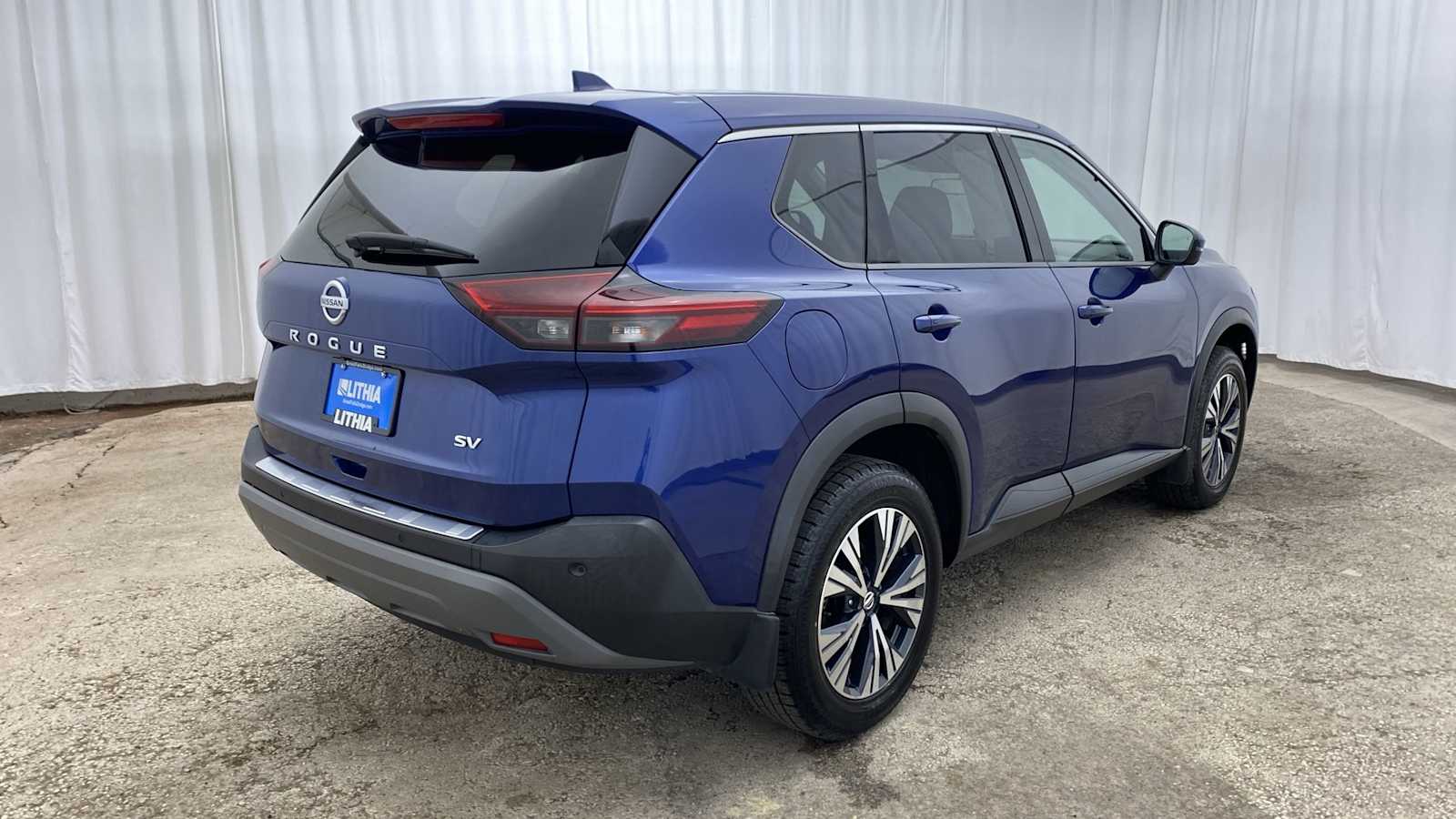 2021 Nissan Rogue SV 32