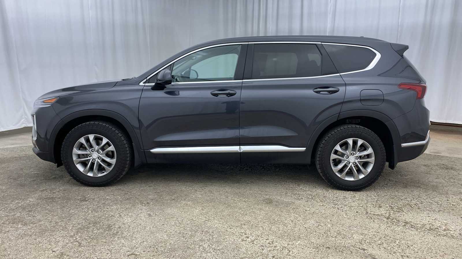 2020 Hyundai Santa Fe SEL 30