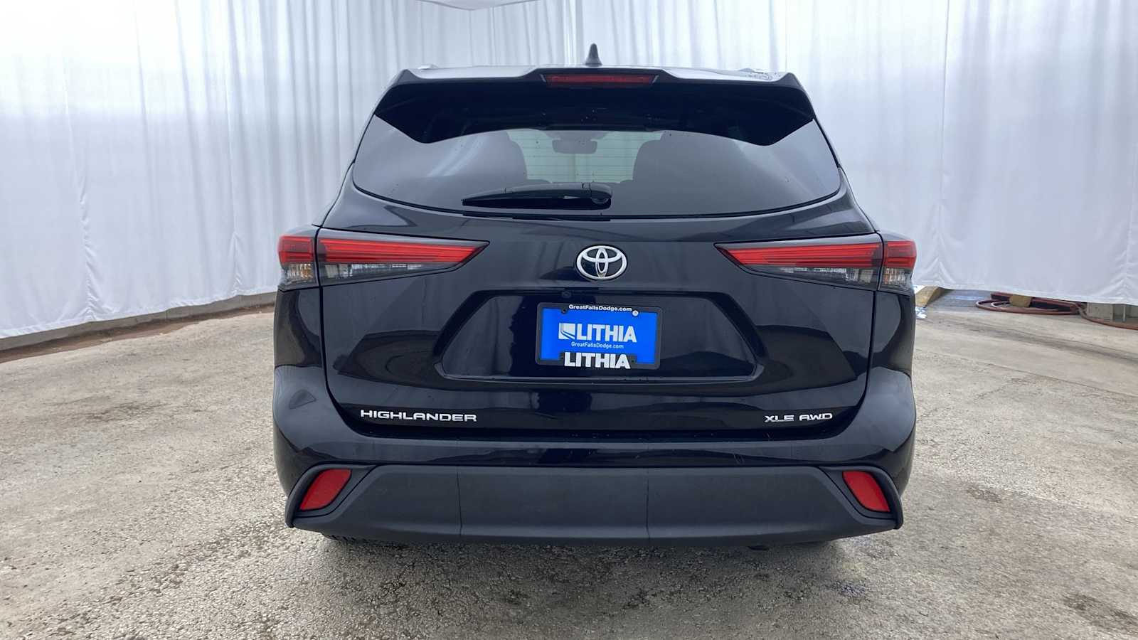 2021 Toyota Highlander XLE 35