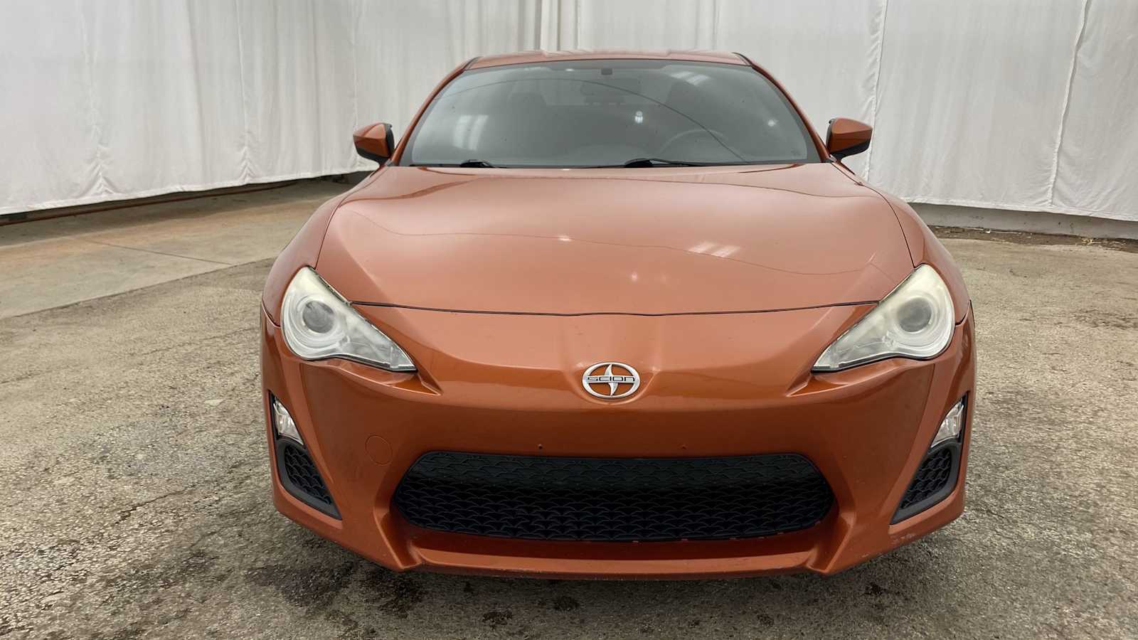 2014 Scion FR-S  29