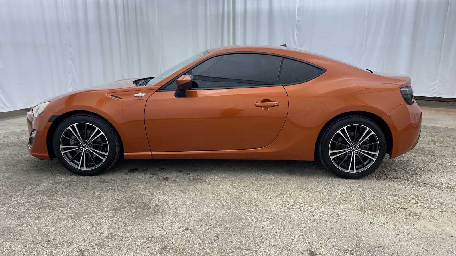 2014 Scion FR-S  23