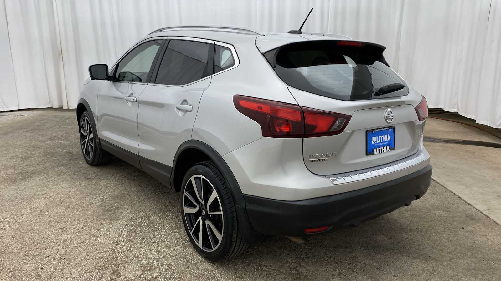 2018 Nissan Rogue Sport SL 31