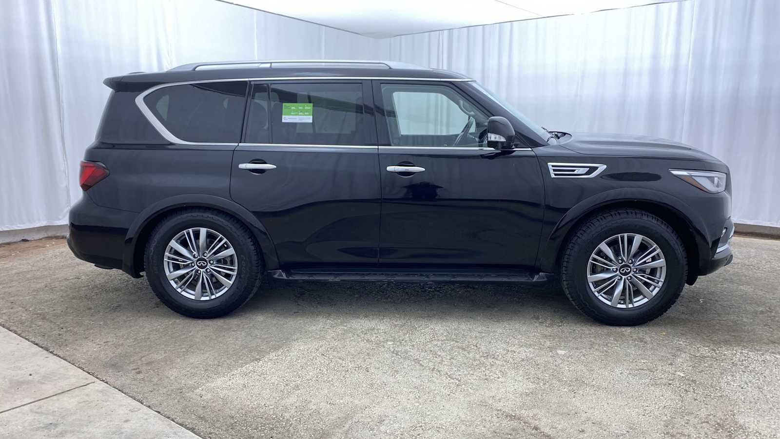 2021 INFINITI QX80 LUXE 36