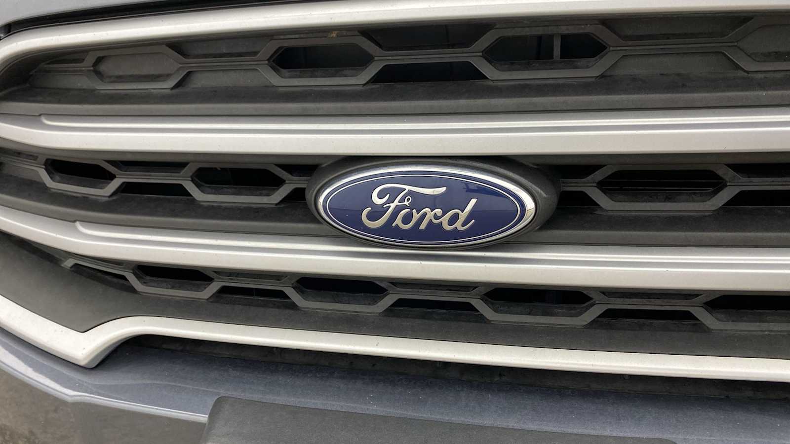 2020 Ford EcoSport SE 35