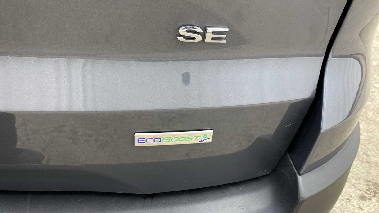 2020 Ford EcoSport SE 23