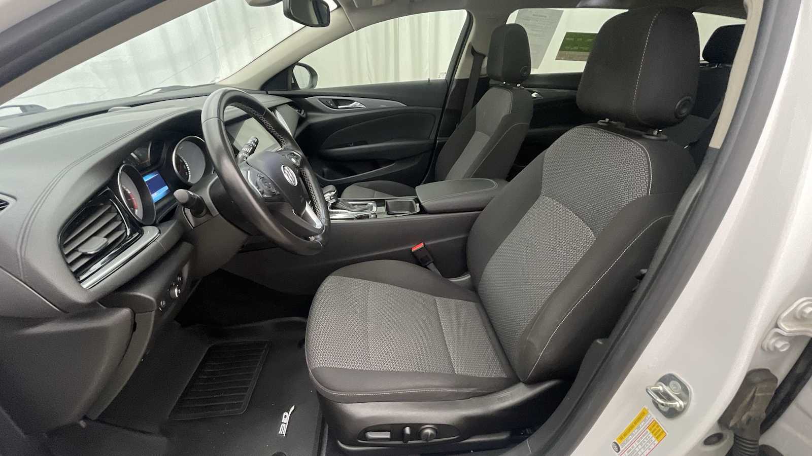 2018 Buick Regal TourX Preferred 5