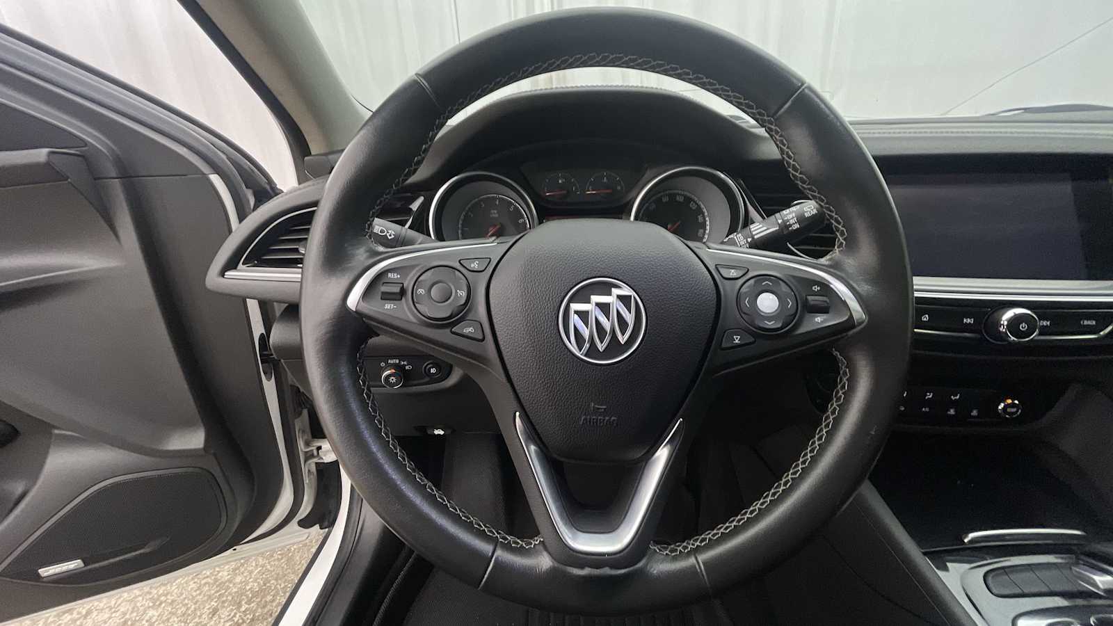 2018 Buick Regal TourX Preferred 13