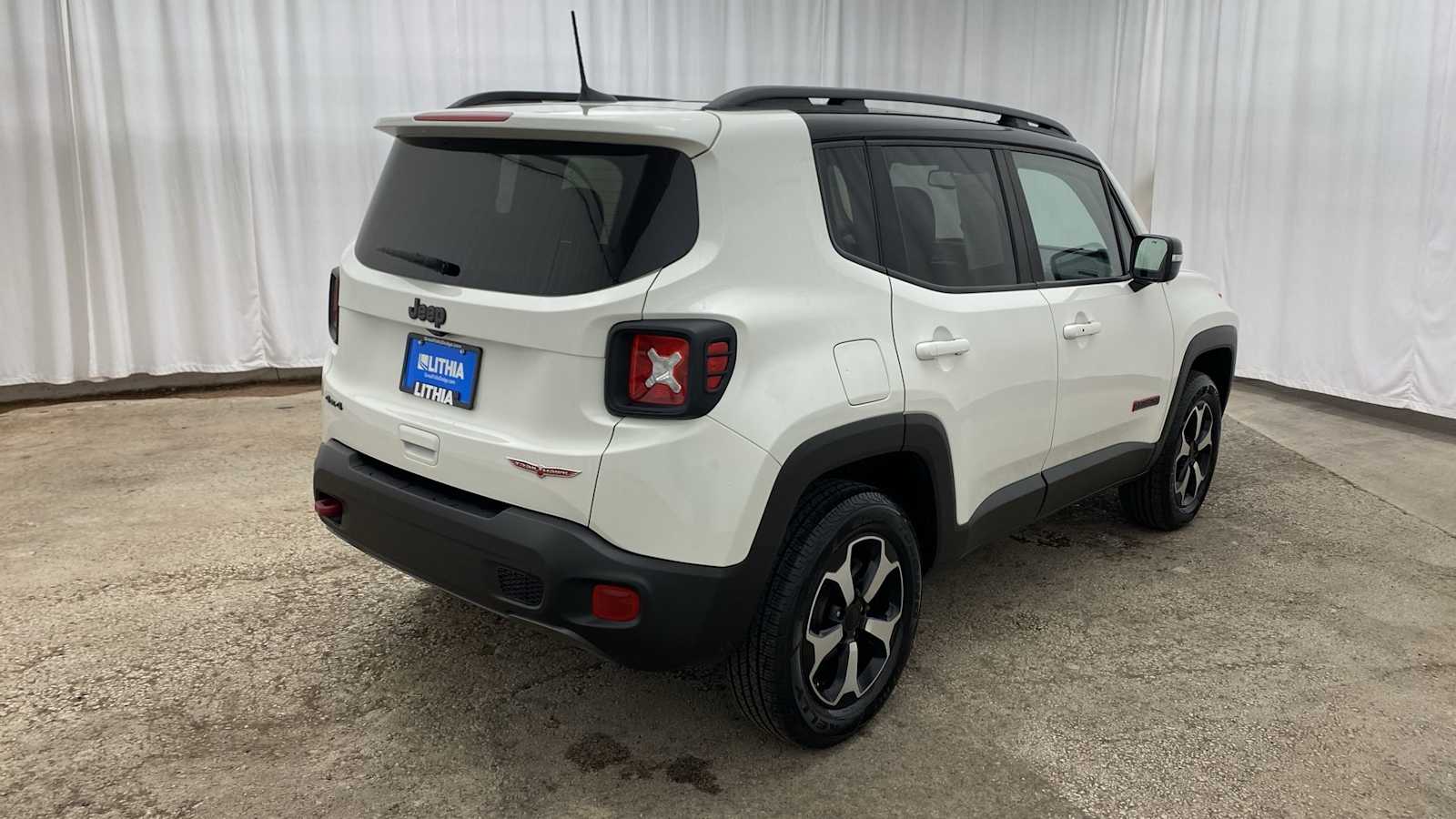 2021 Jeep Renegade Trailhawk 33