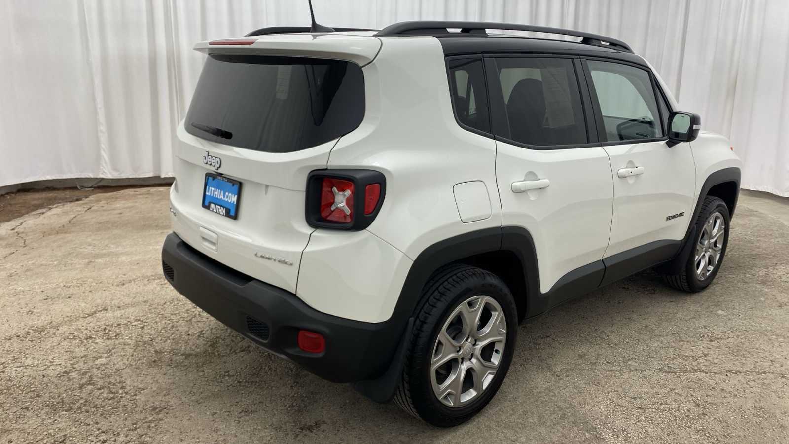 2023 Jeep Renegade Limited 33