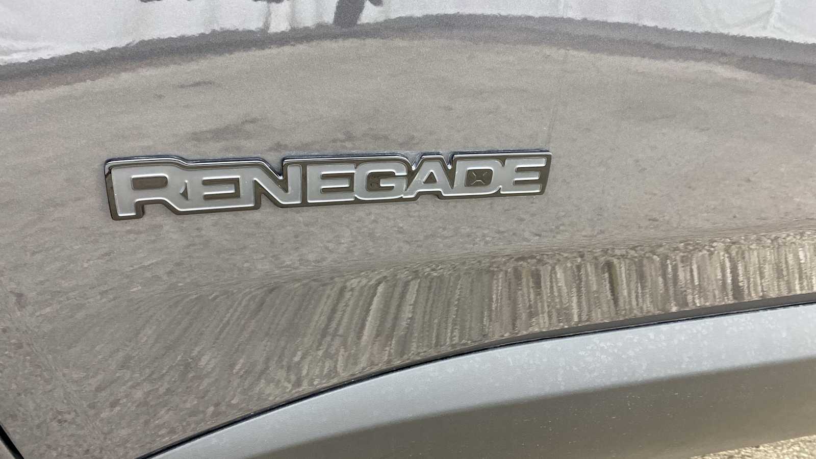 2023 Jeep Renegade Altitude 38