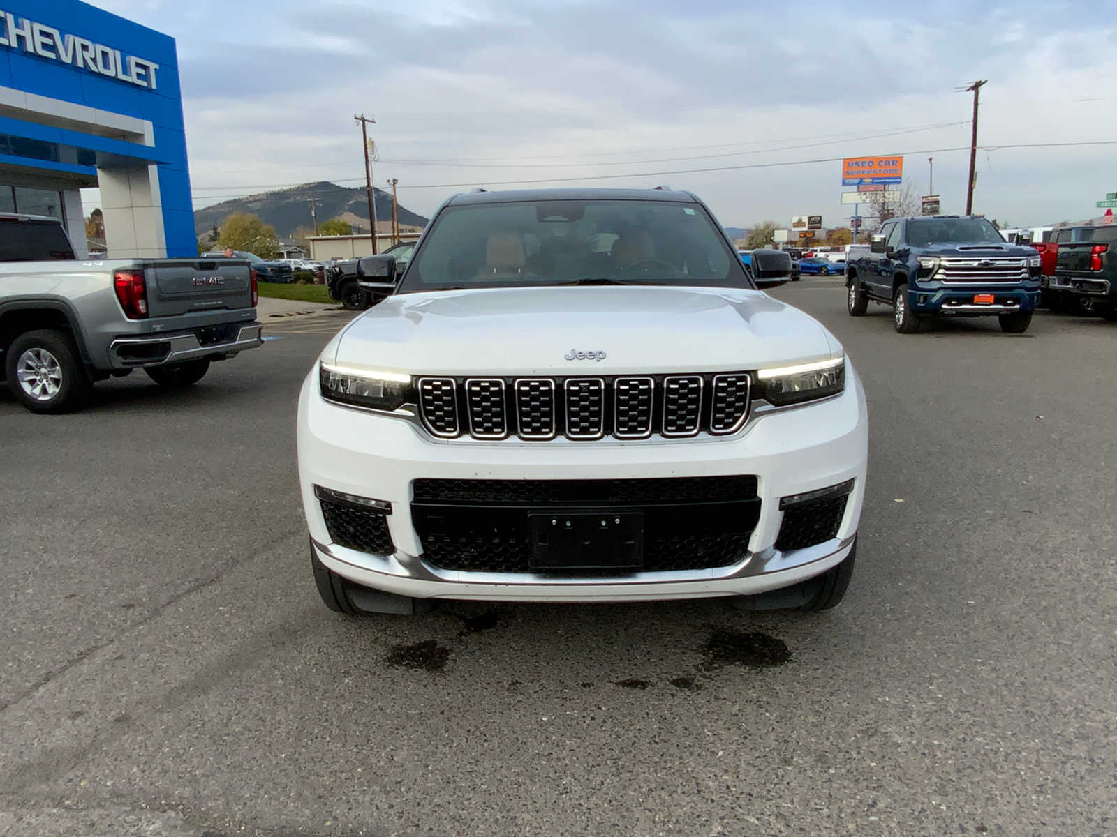 2023 Jeep Grand Cherokee L Summit 8