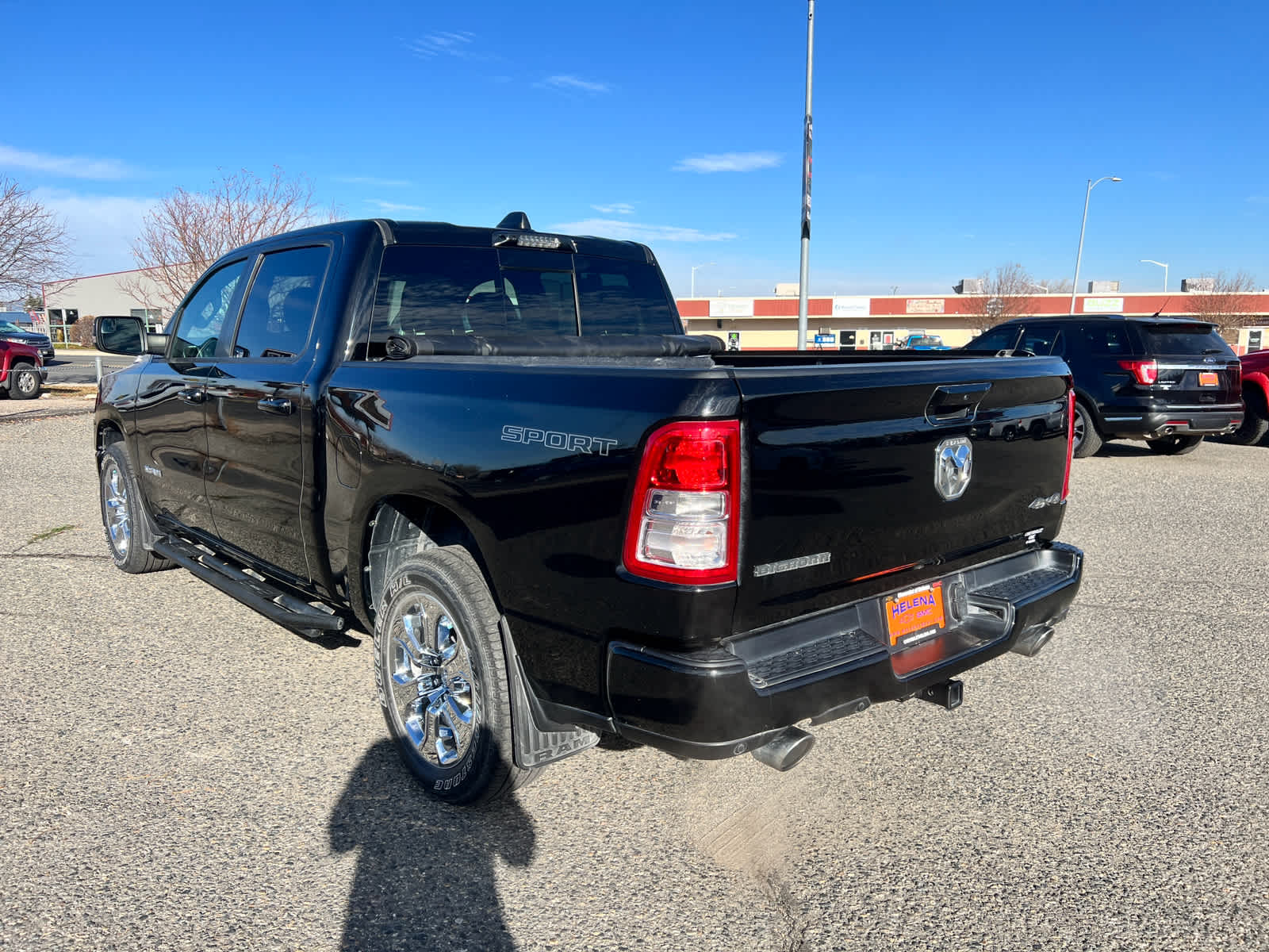 2022 Ram 1500 Big Horn 4x4 Crew Cab 57 Box 4