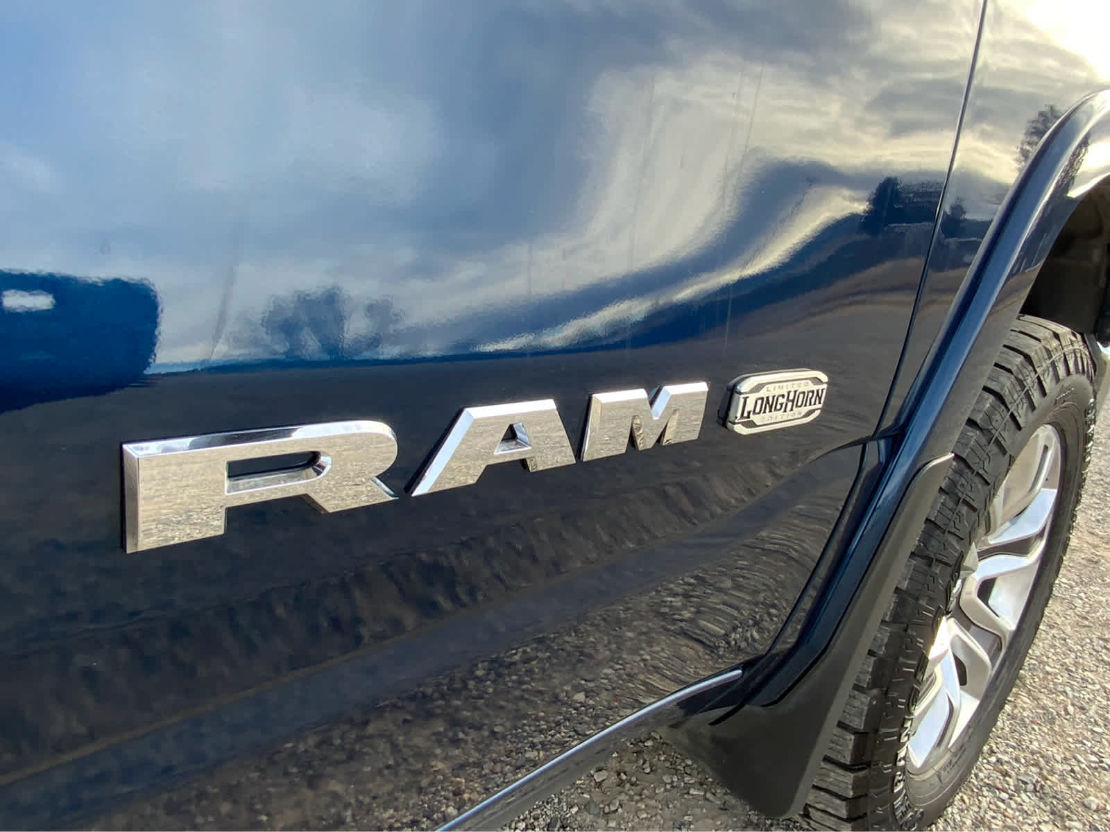 2021 Ram 1500 Longhorn 4x4 Crew Cab 57 Box 12