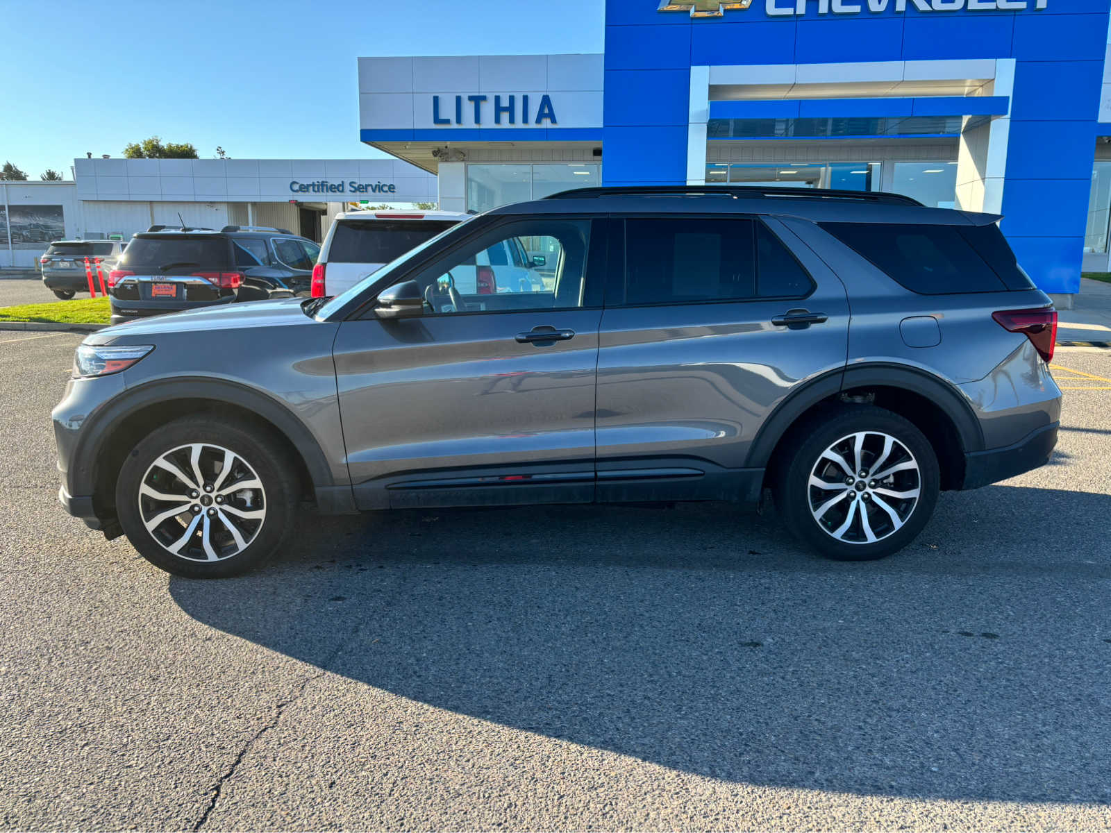 2022 Ford Explorer ST 2