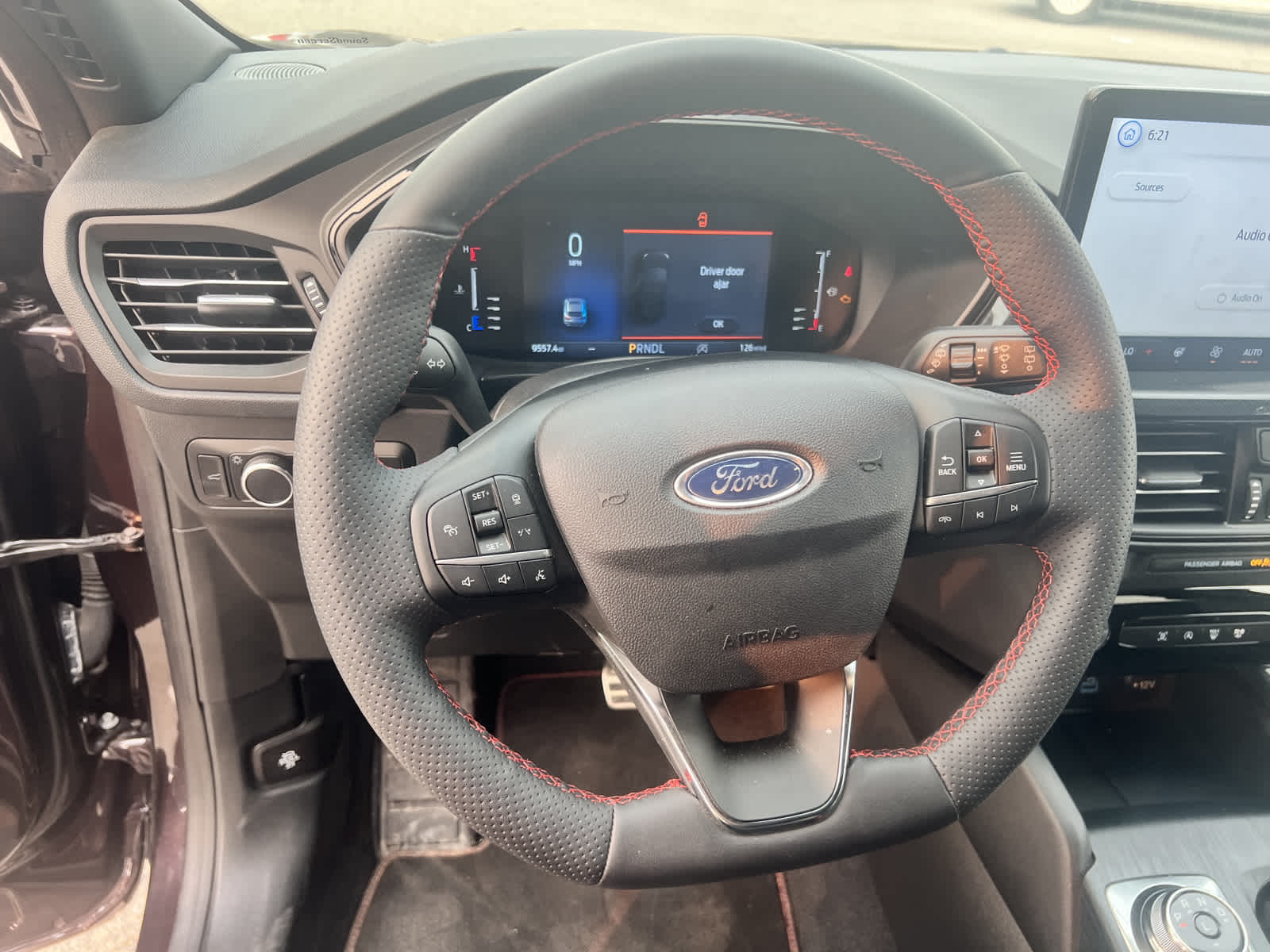 2023 Ford Escape ST-Line 16