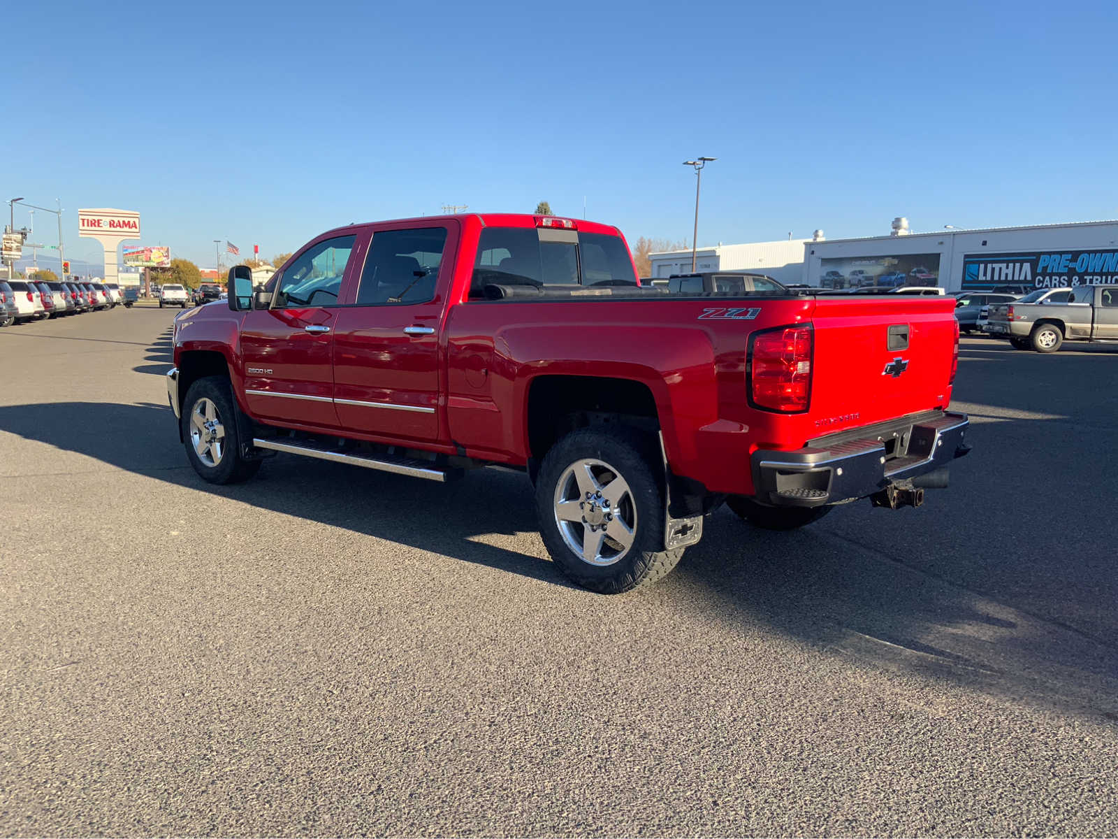 2015 Chevrolet Silverado 2500HD LTZ 4WD Crew Cab 153.7 3