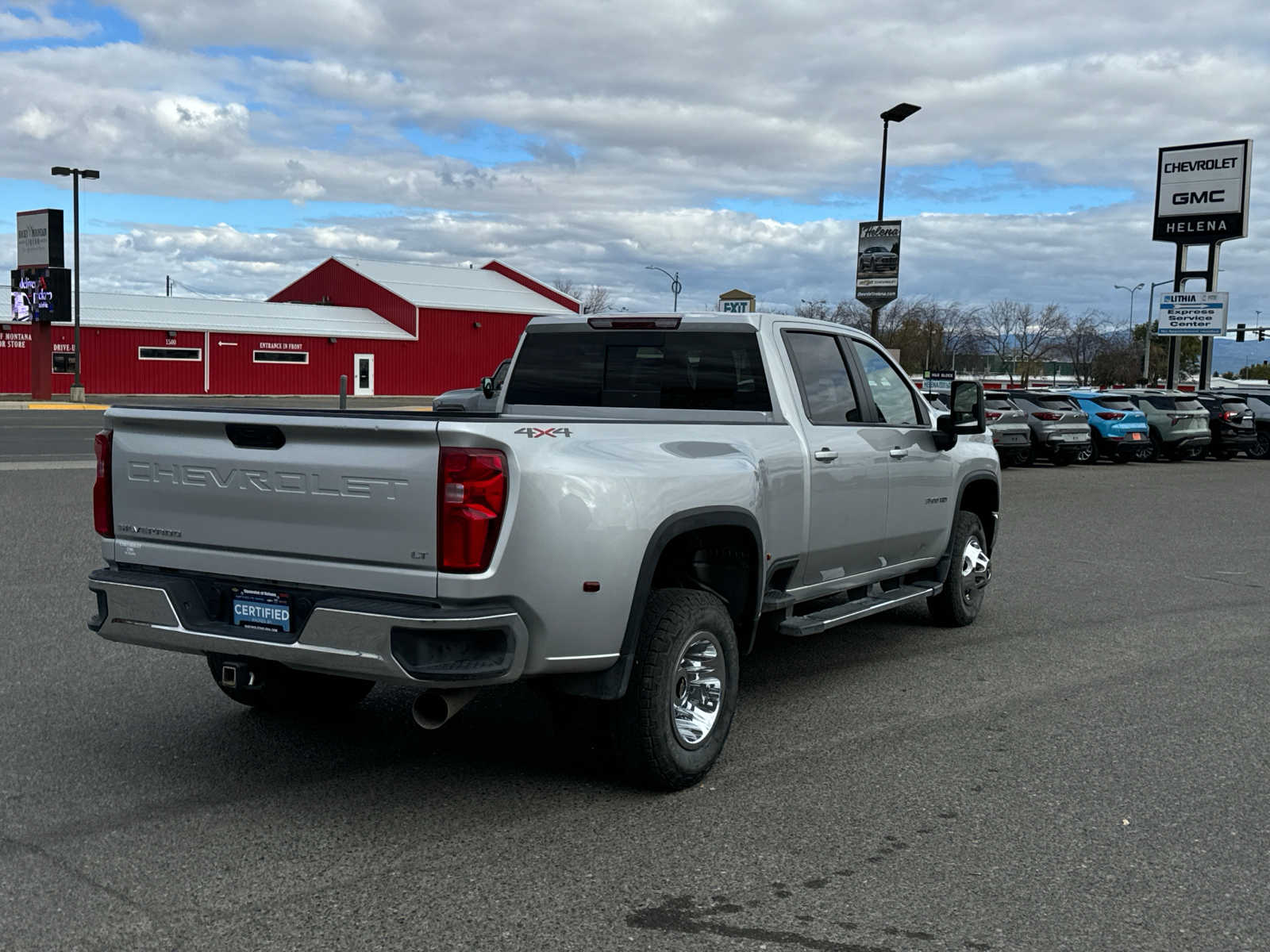 2022 Chevrolet Silverado 3500HD LT 4WD Crew Cab 172 8