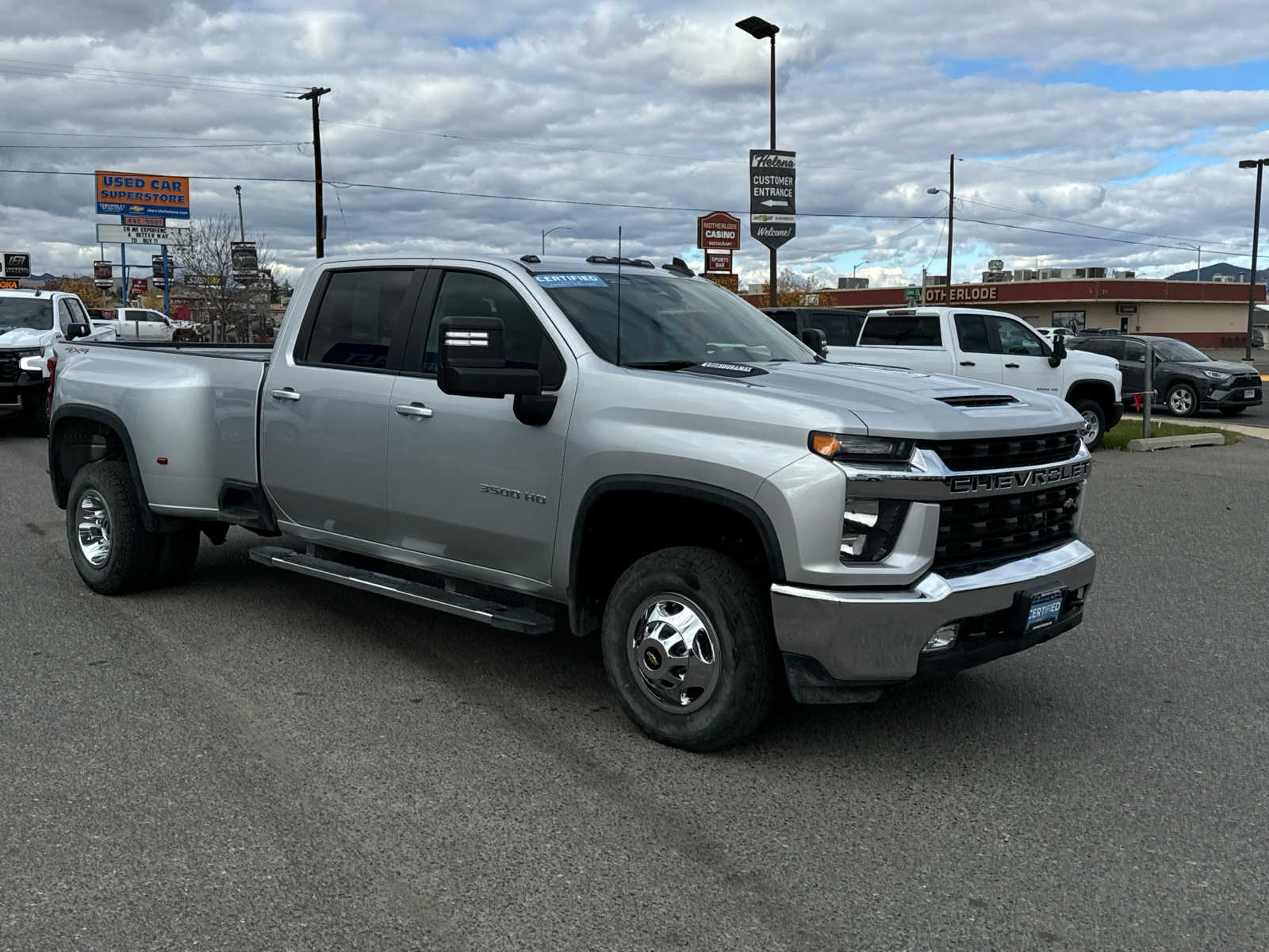 2022 Chevrolet Silverado 3500HD LT 4WD Crew Cab 172 10