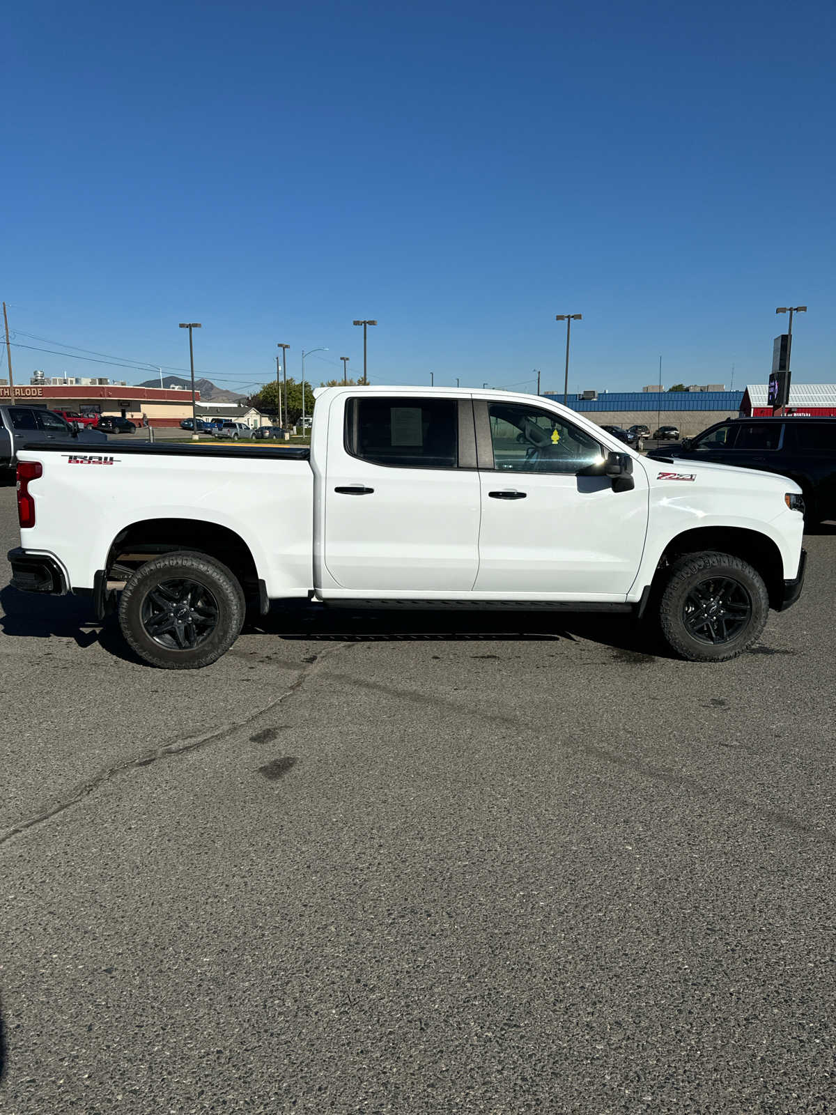 2022 Chevrolet Silverado 1500 LTD LT Trail Boss 4WD Crew Cab 147 7