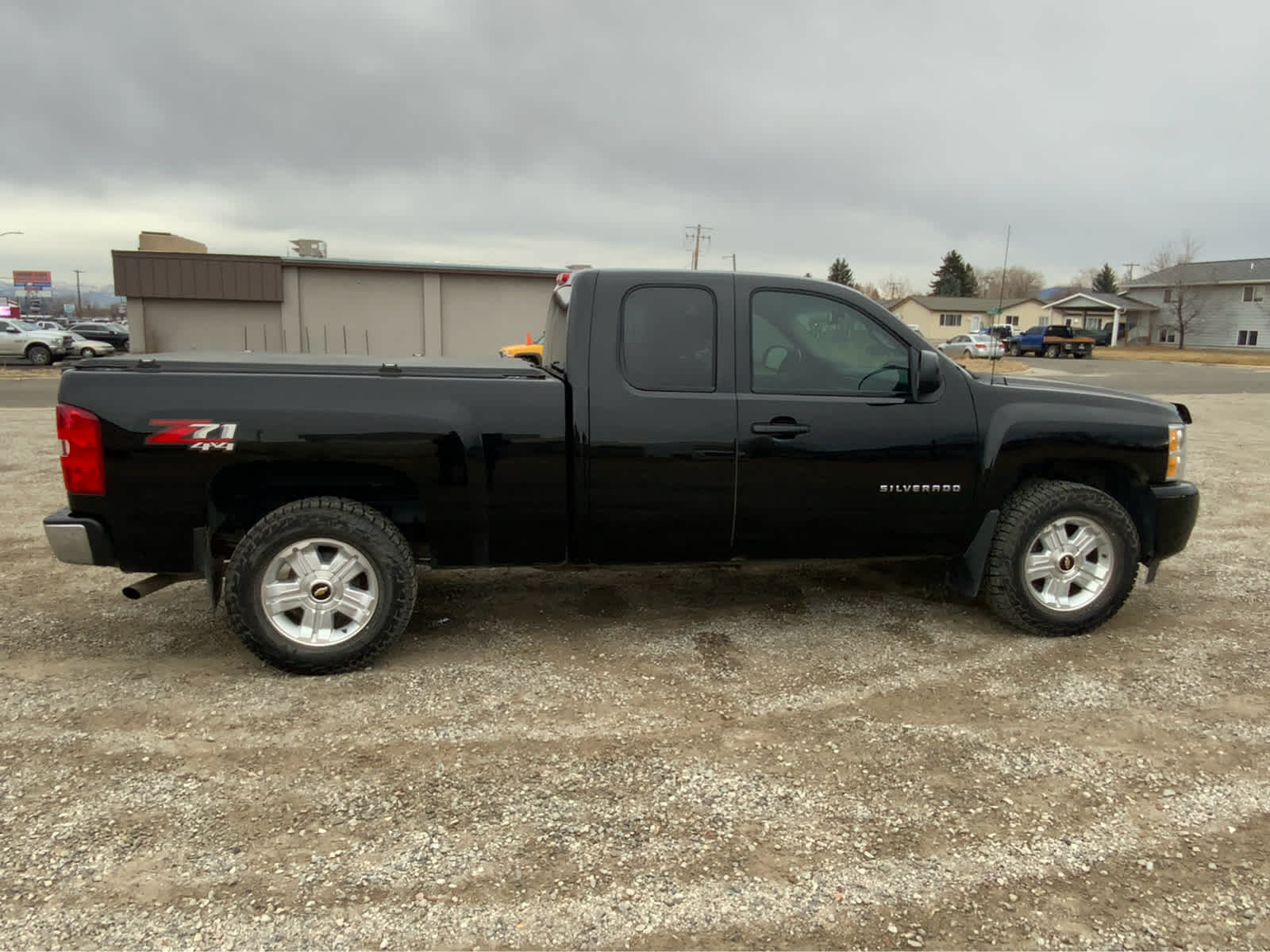 2012 Chevrolet Silverado 1500 LTZ 4WD Ext Cab 143.5 8