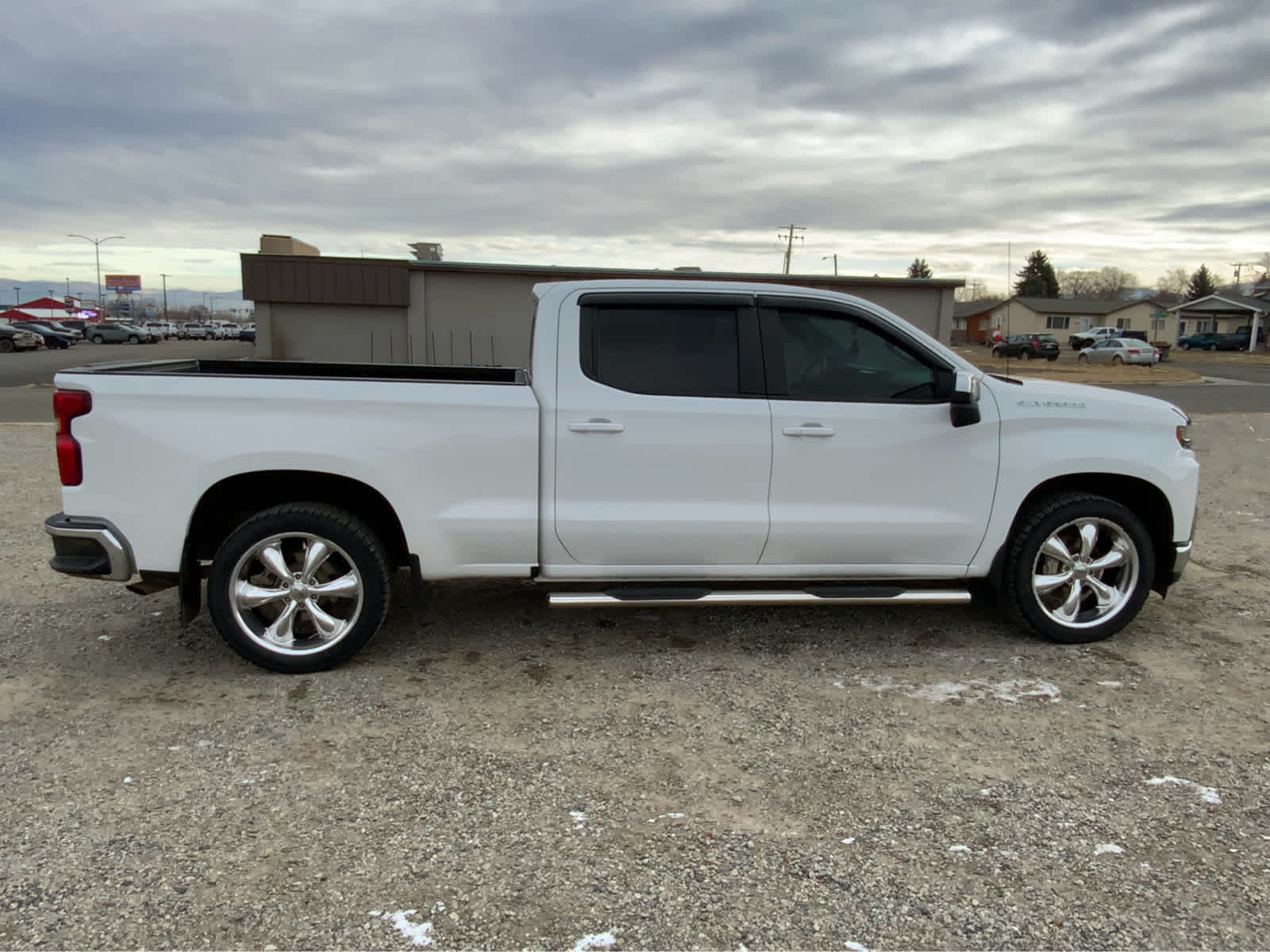 2019 Chevrolet Silverado 1500 LT 4WD Crew Cab 157 6