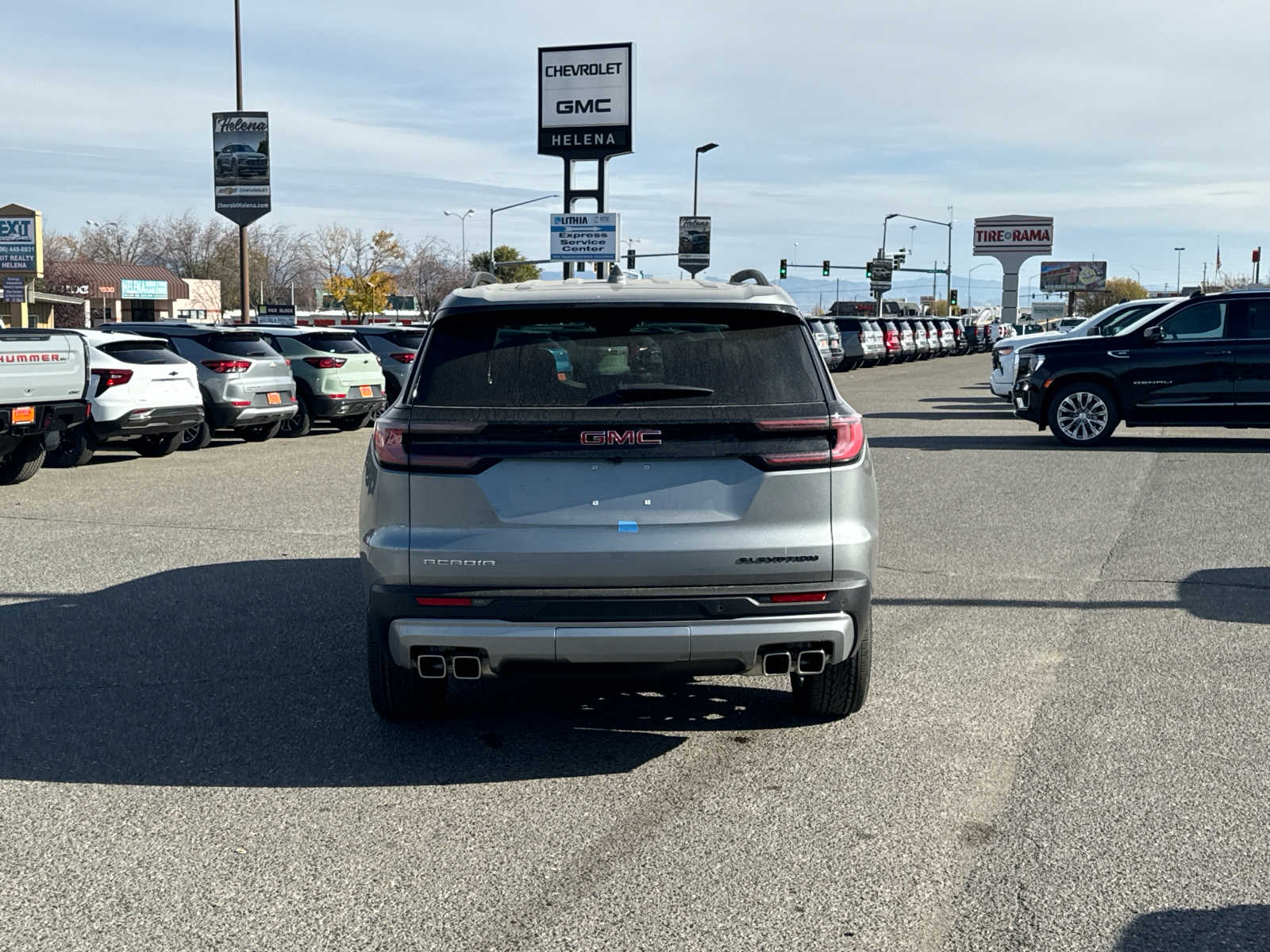 2024 GMC Acadia FWD Elevation 7